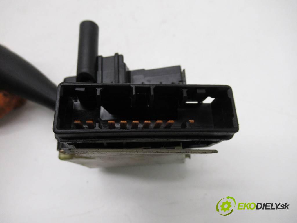 Hyundai Getz  2004  HATCHBACK 5D 1.3B 82KM 02-05 1300 Prepínač smeroviek  (Prepínače, spínače, tlačidlá a ovládače kúrenia)