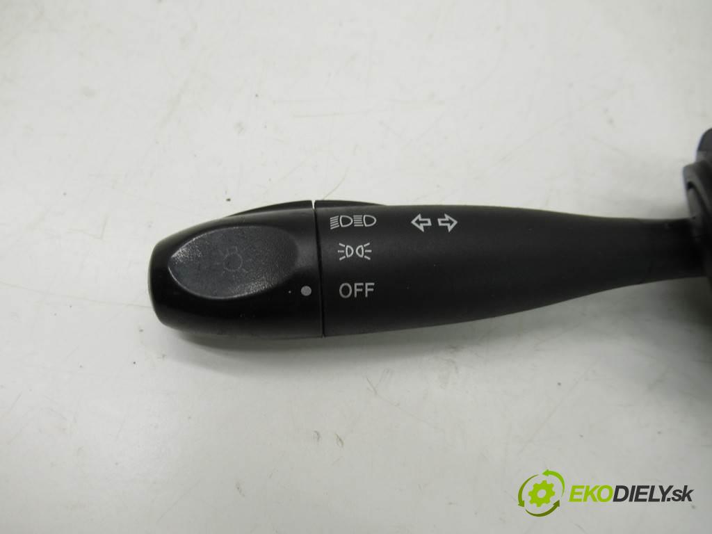 Hyundai Getz  2004  HATCHBACK 5D 1.3B 82KM 02-05 1300 Prepínač smeroviek  (Prepínače, spínače, tlačidlá a ovládače kúrenia)