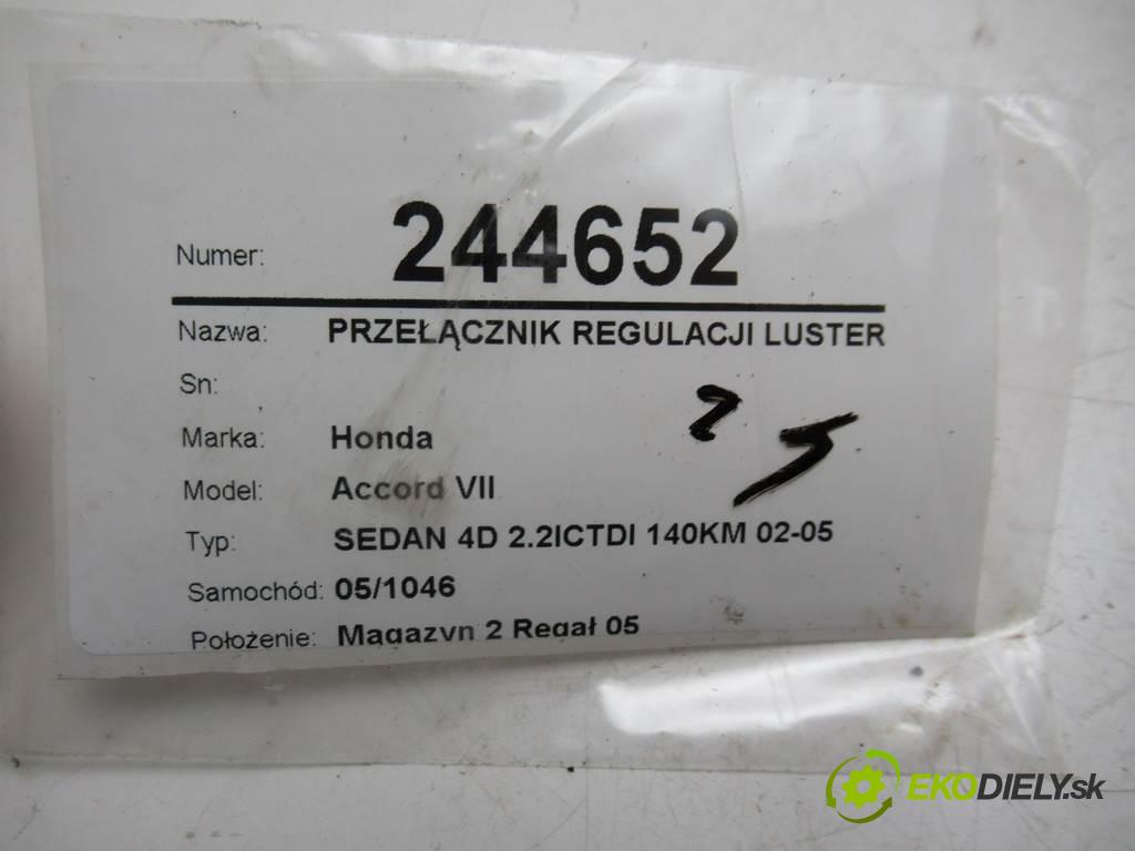 Honda Accord VII  2004  SEDAN 4D 2.2ICTDI 140KM 02-05 2204 Prepínač nastavenia spätných zrkadiel  (Prepínače, spínače, tlačidlá a ovládače kúrenia)