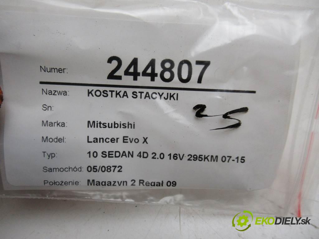 Mitsubishi Lancer Evo X  2009 217 kw 10 SEDAN 4D 2.0 16V 295KM 07-15 2000 kostka vložka spínací skříňky  (Spínací skříňky a klíče)