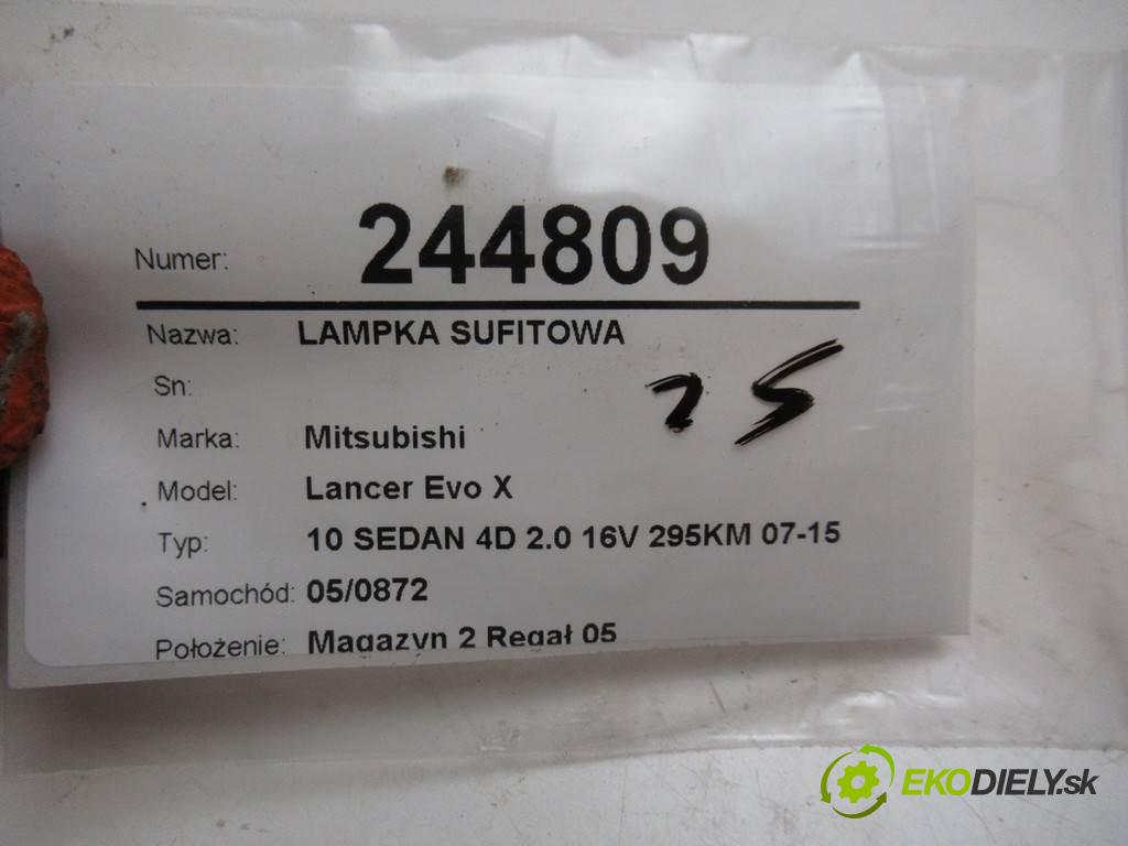 Mitsubishi Lancer Evo X  2009 217 kw 10 SEDAN 4D 2.0 16V 295KM 07-15 2000 svetlo stropné 8401A009ZZ (Osvetlenie interiéru)