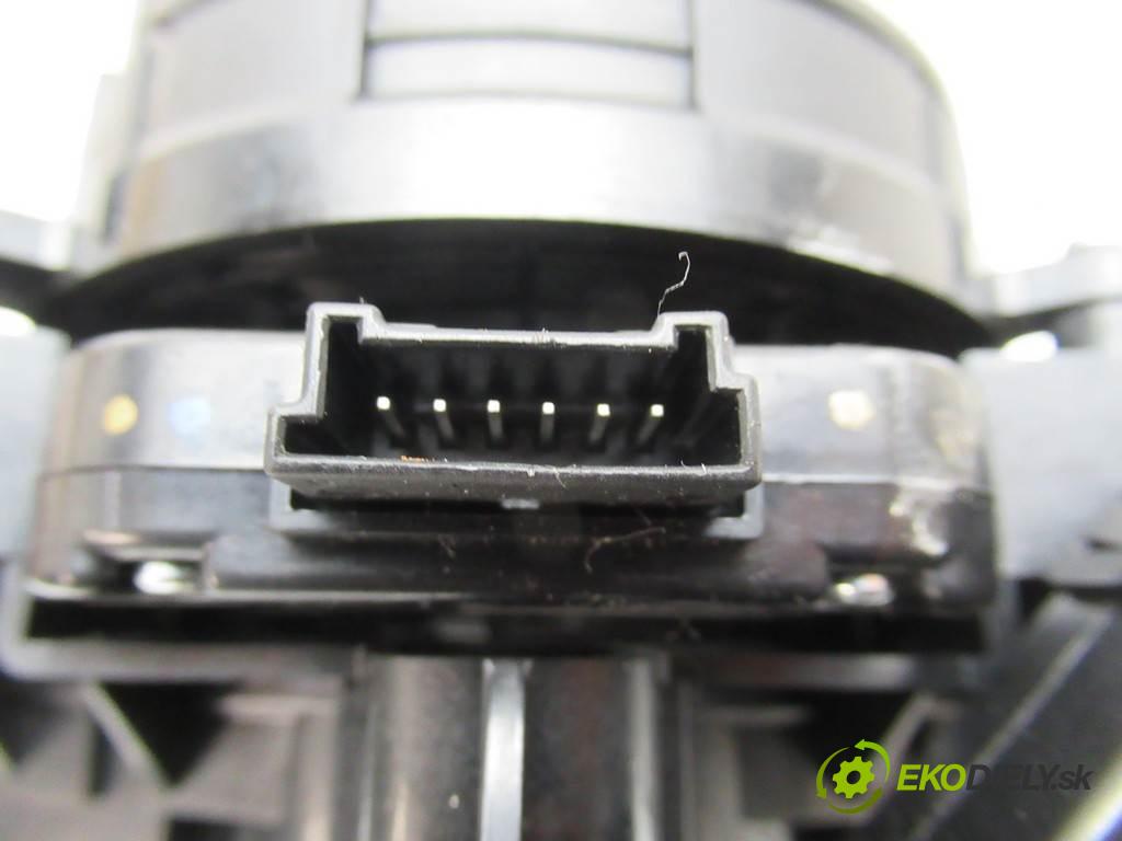 Chevrolet Orlando  2011 120 kW 2.0VCDI 163KM 10-18 2000 Prepínač kombinovaný 25849366 (Prepínače, spínače, tlačidlá a ovládače kúrenia)