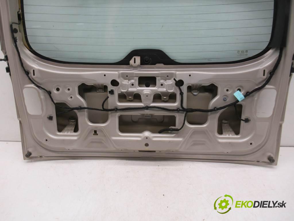 Chevrolet Orlando  2011 120 kW 2.0VCDI 163KM 10-18 2000 zadná kapota  (Zadné kapoty)