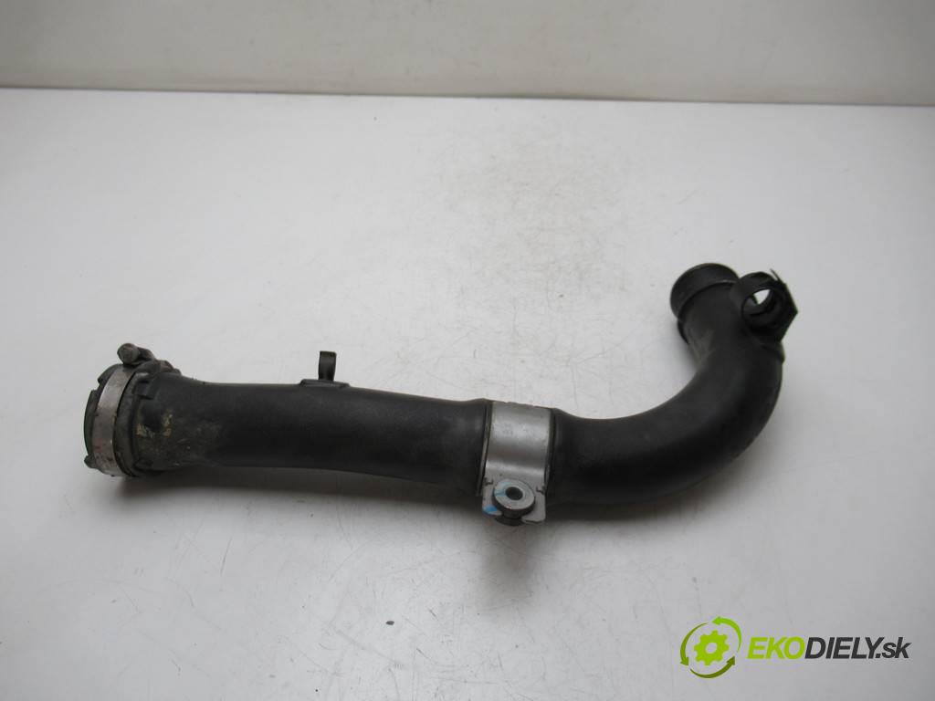 Chevrolet Orlando    2.0VCDI 163KM 10-18  Rúra hadice turba 95044894 (Hadice intercoolera)