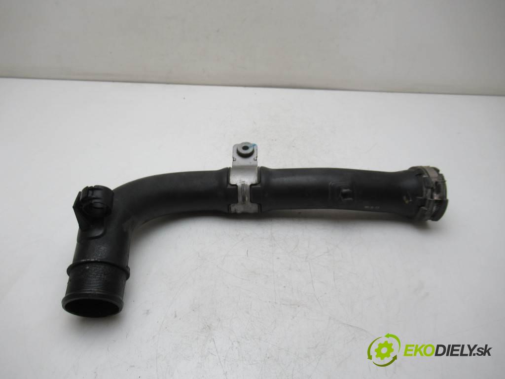 Chevrolet Orlando    2.0VCDI 163KM 10-18  Rúra hadice turba 95044894 (Hadice intercoolera)