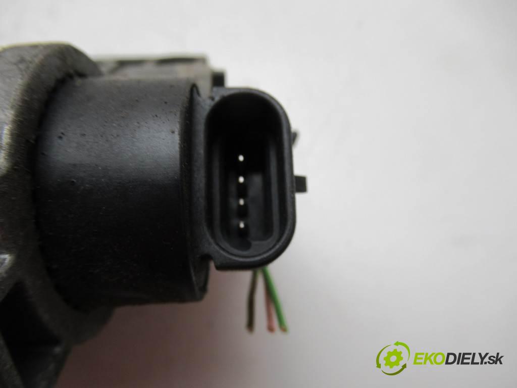 Fiat Panda II  2004  HATCHBACK 5D 1.1B 54KM 03-12 1108 Škrtiaca klapka  (Škrtiace klapky)