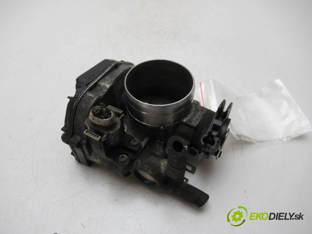 Volkswagen New Beetle  1999  HATCHBACK 3D 2.0B 115KM 97-05 2000 Škrtiaca klapka 06A133064H (Škrtiace klapky)