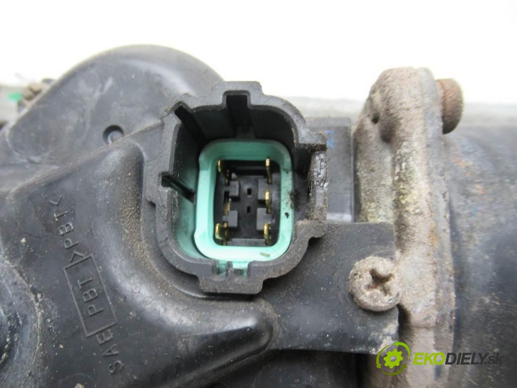 Nissan Primera P12  2002  SEDAN 4D 1.8B 115KM 01-07 1800 Mechanizmus stieračov predný  (Motorčeky stieračov predné)