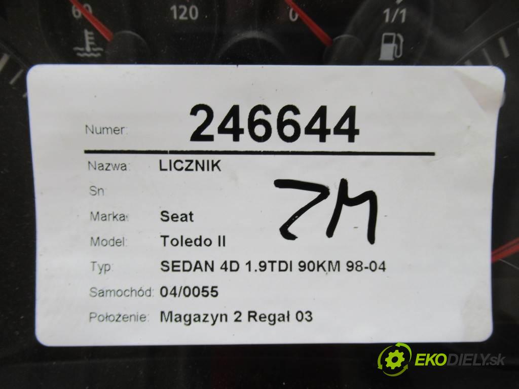 Seat Toledo II  2001  SEDAN 4D 1.9TDI 90KM 98-04 1900 prístrojovka 1M0920801B (Přístrojové desky, displeje)