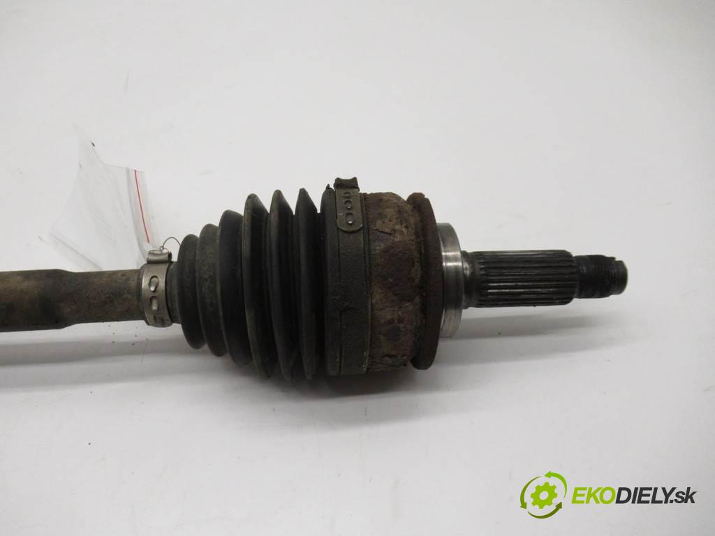 Subaru Forester  1999  2.0B 125KM 97-02 2000 poloos levá strana  (Poloosy)