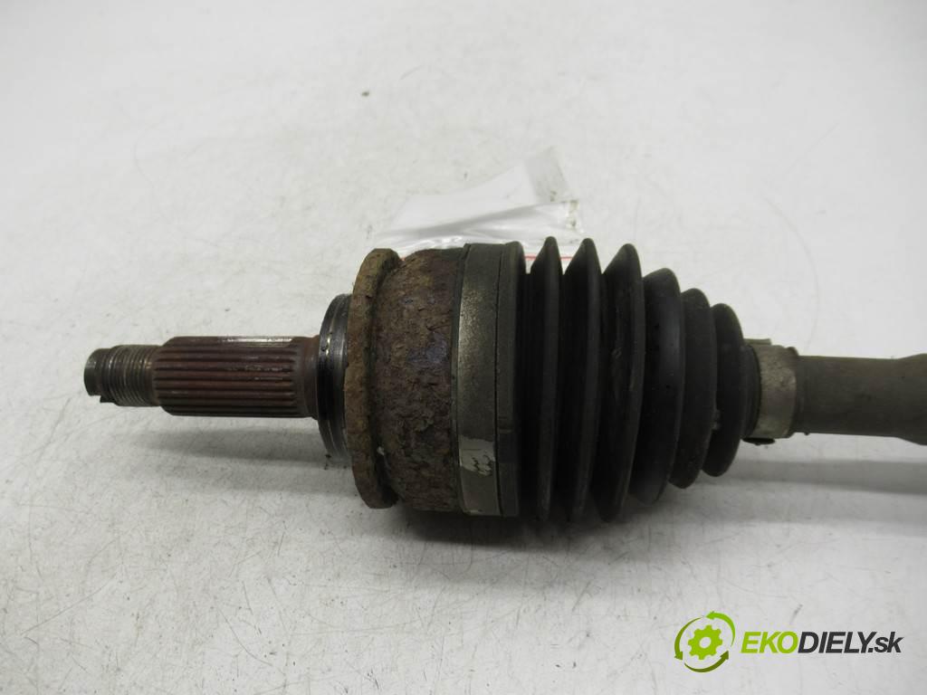 Subaru Forester  1999  2.0B 125KM 97-02 2000 poloos pravá  (Poloosy)