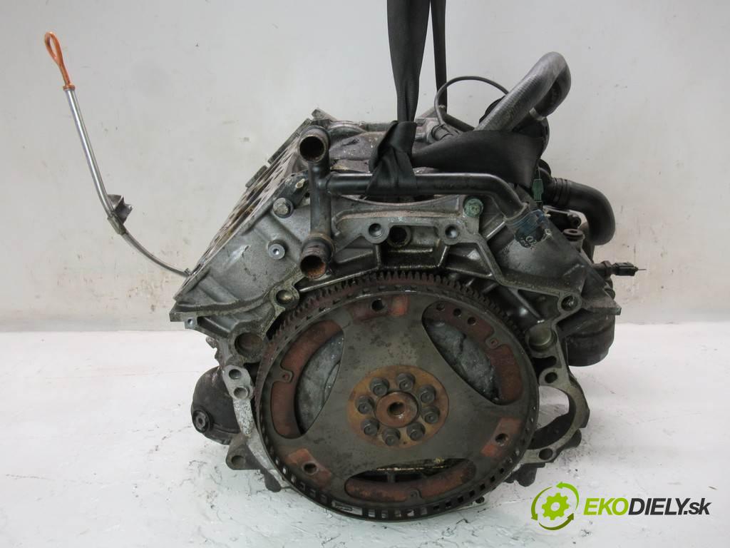 Audi A8 D2    LIFT SEDAN 4D 4.2B V8 310KM 94-02  Blok motora AQF (Blok motoru)