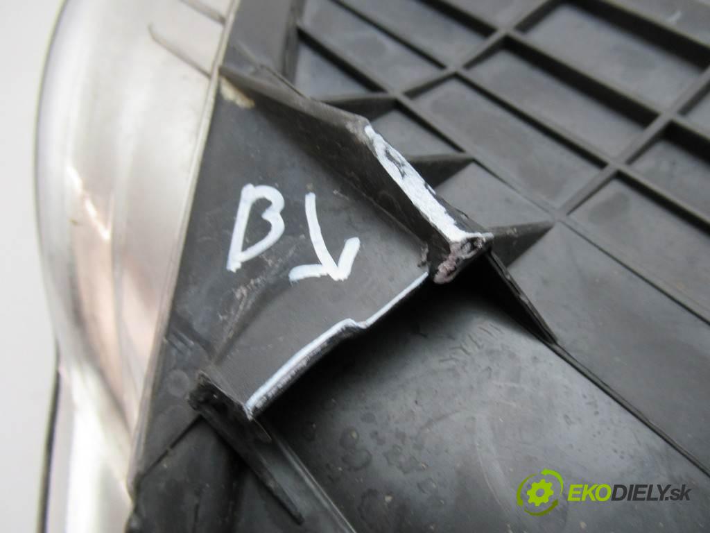 Volkswagen Passat B6    BI-XENON SKRĘTNY  Svetlomet pravy 3C0941752K (Pravé)