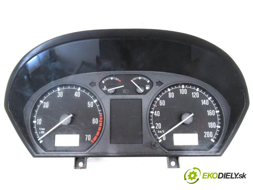 Skoda Fabia  2003 47 kW HATCHBACK 5D 1.2B 64KM 99-07 1200 Prístrojovka 6Y0920860M (Prístrojové dosky, displeje)