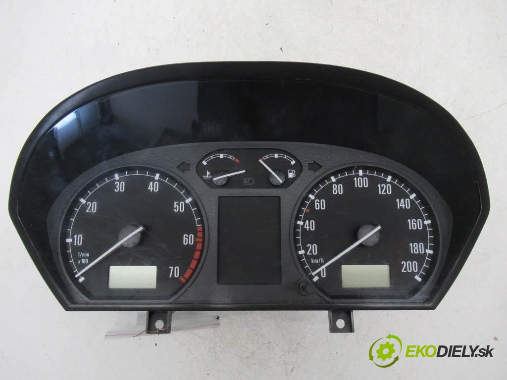 Skoda Fabia  2003 47 kW HATCHBACK 5D 1.2B 64KM 99-07 1200 Prístrojovka 6Y0920860M (Prístrojové dosky, displeje)