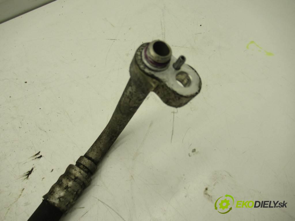 Skoda Octavia I LIFT    LIFTBACK 5D 1.9TDI 110KM 00-10  rúrka klimatizace 1J0820721T (Rozvody klimatizace)