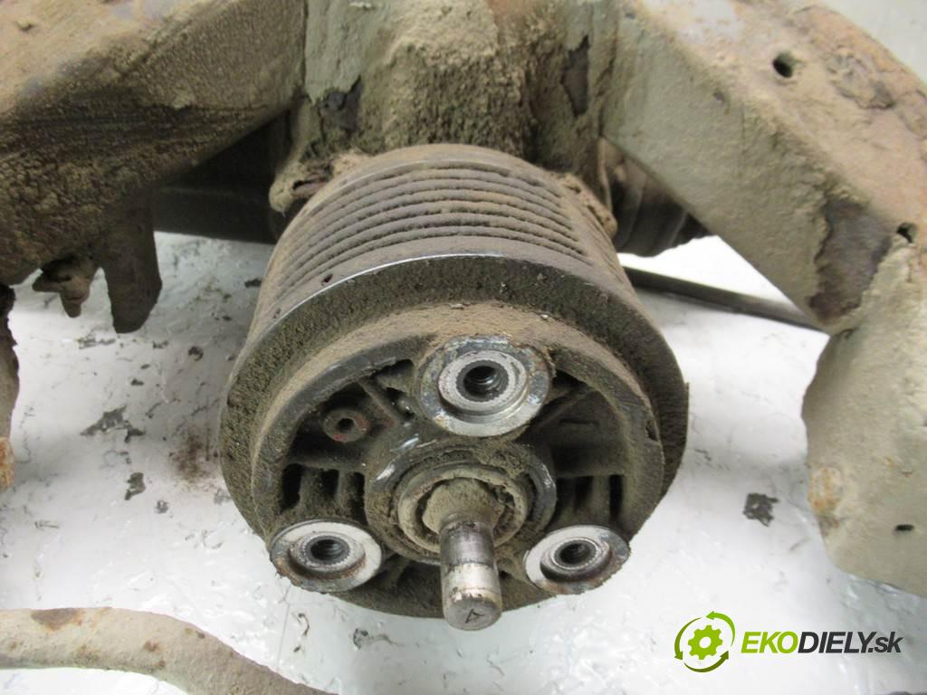 Volkswagen Golf III  1995 66 kw SYNCRO 4X4 1.8B 90KM 91-99 1800 zadná Výstuha komplet Most