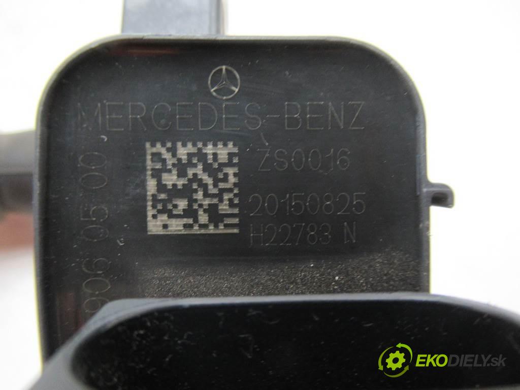 Mercedes-Benz A W176  2015  HATCHBACK 5D 1.6B 102KM 12-18 1600 Cievka zapaľovacia A2709060500 (Zapaľovacie cievky, moduly)