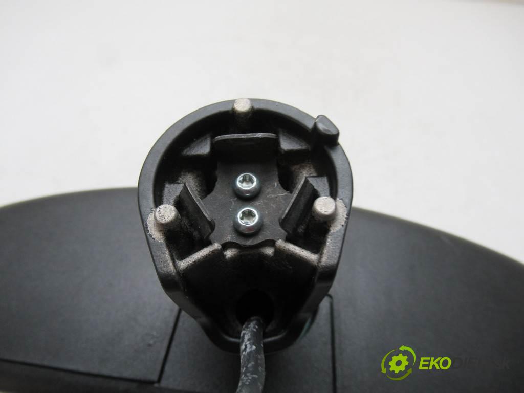 Mercedes-Benz A W176  2015  HATCHBACK 5D 1.6B 102KM 12-18 1600 Spätné zrkadlo vnútorné A1768100617 (Spätné zrkadlá vnútorné)