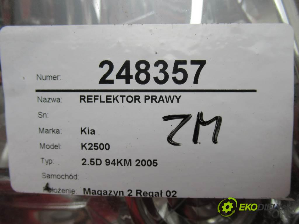 Kia K2500    2.5D 94KM 2005  Svetlomet pravy  (Pravé)