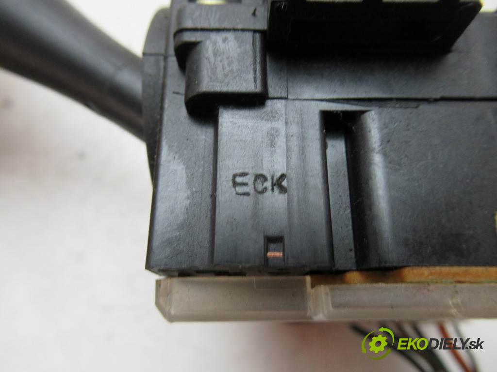 Kia K2500    2.5D 94KM 2005  Prepínač stieračov 75733A (Prepínače, spínače, tlačidlá a ovládače kúrenia)