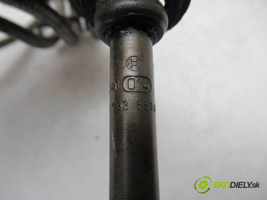 Audi 80 B3  1990  QUATTRO SEDAN 4D 1.8B 90KM 86-91 1800 Lišta vstrekovacia Vstrekovacie ventily 0437502041 049133551A (Vstrekovacie lišty)