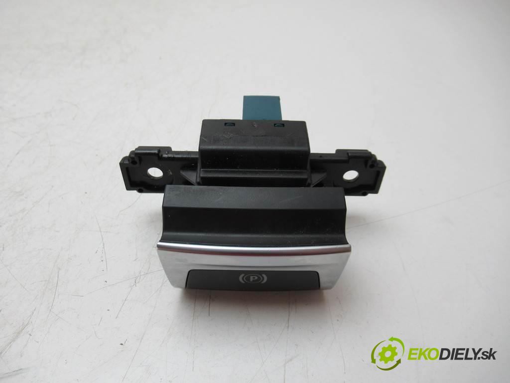 Peugeot 308 II SW    T9 KOMBI 5D 2.0HDI 150KM 13-  Prepínač brzdy ručnej brzdy 96785851VV00 (Prepínače, spínače, tlačidlá a ovládače kúrenia)