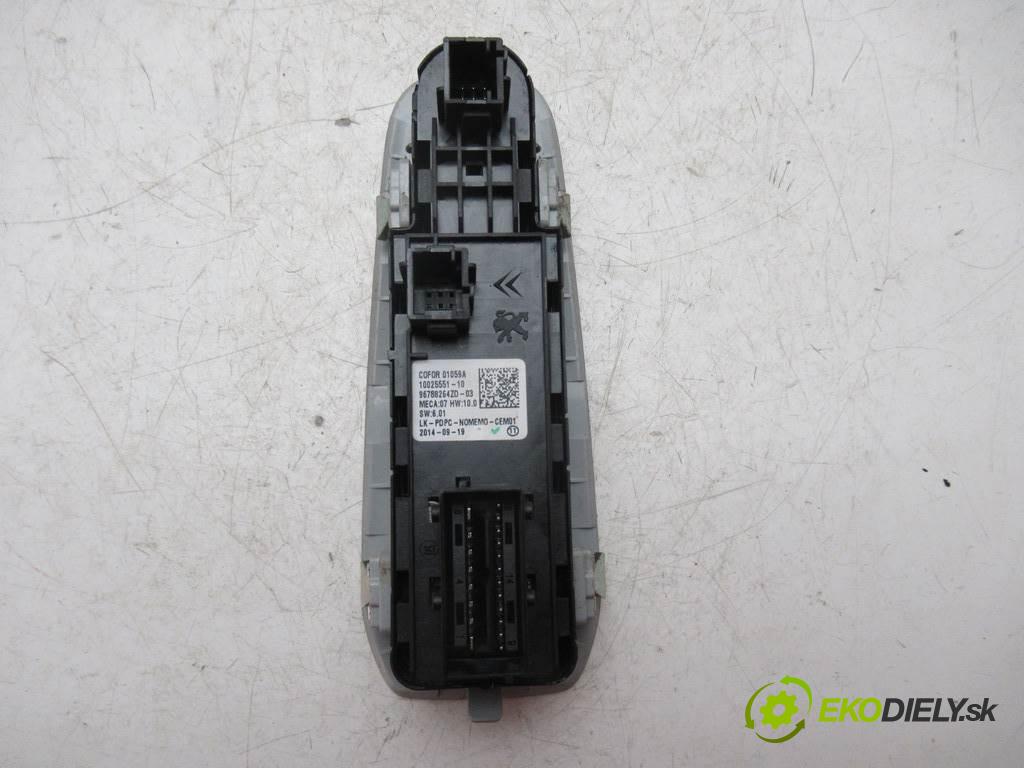 Peugeot 308 II SW    T9 KOMBI 5D 2.0HDI 150KM 13-  Prepínač okien  (Prepínače, spínače, tlačidlá a ovládače kúrenia)