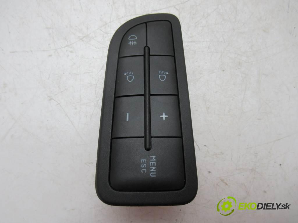 Fiat Grande Punto  2006 57kw HATCHBACK 5D 1.4B 78KM 05-12 1400 Spínač svetiel hmlových 73536768 (Prepínače, spínače, tlačidlá a ovládače kúrenia)