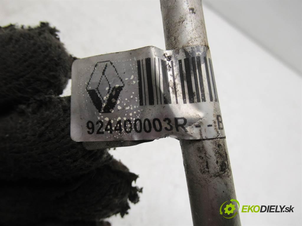 Renault Laguna III    LIFT KOMBI 5D 2.0DCI 150KM 07-15  rúrka klimatizácie 924400003R (Rúrky klimatizácie)
