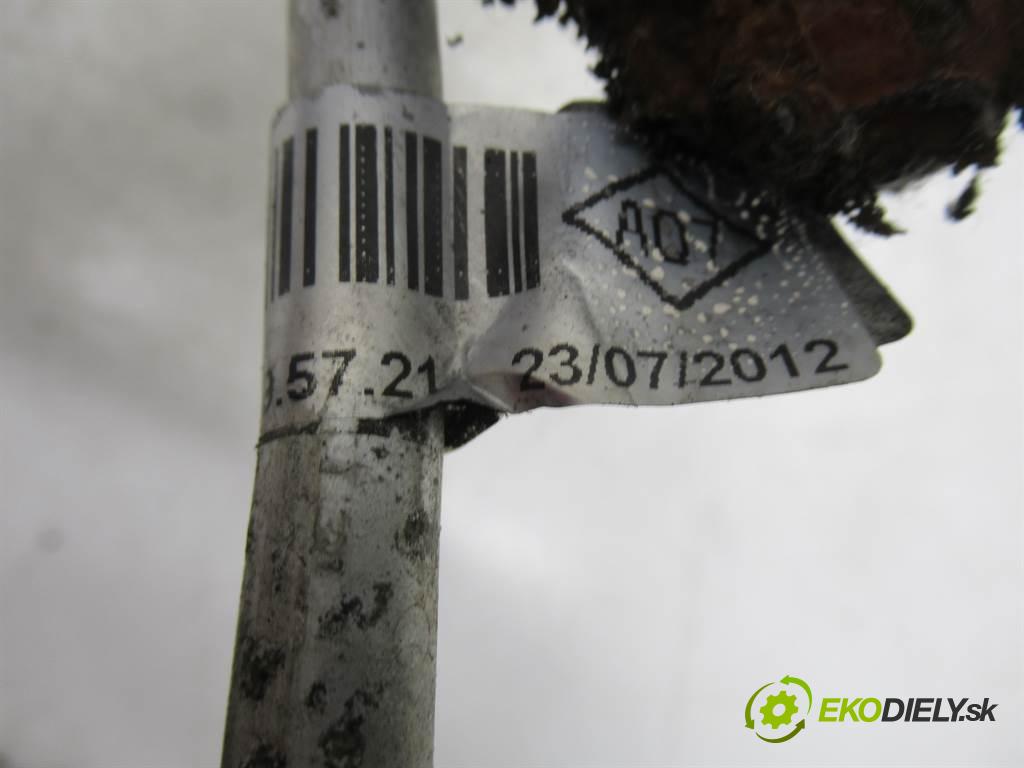 Renault Laguna III    LIFT KOMBI 5D 2.0DCI 150KM 07-15  rúrka klimatizácie 924400003R (Rúrky klimatizácie)