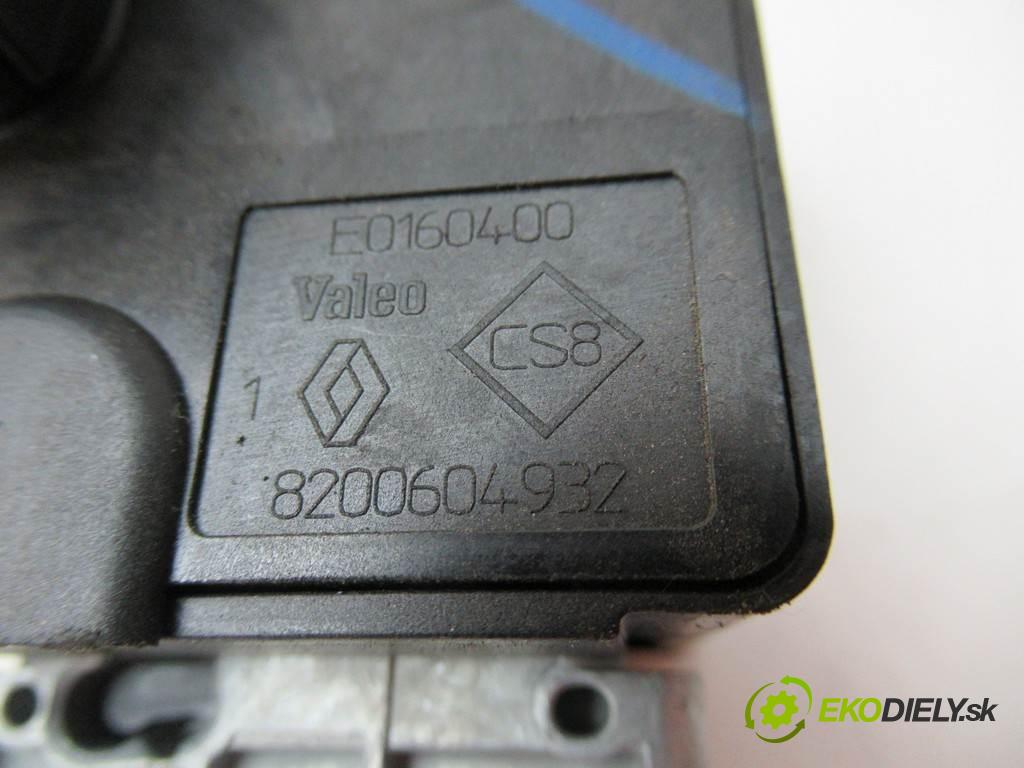 Renault Laguna III    LIFT KOMBI 5D 2.0DCI 150KM 07-15  blokáda volantu 8200604932 (Ostatní)