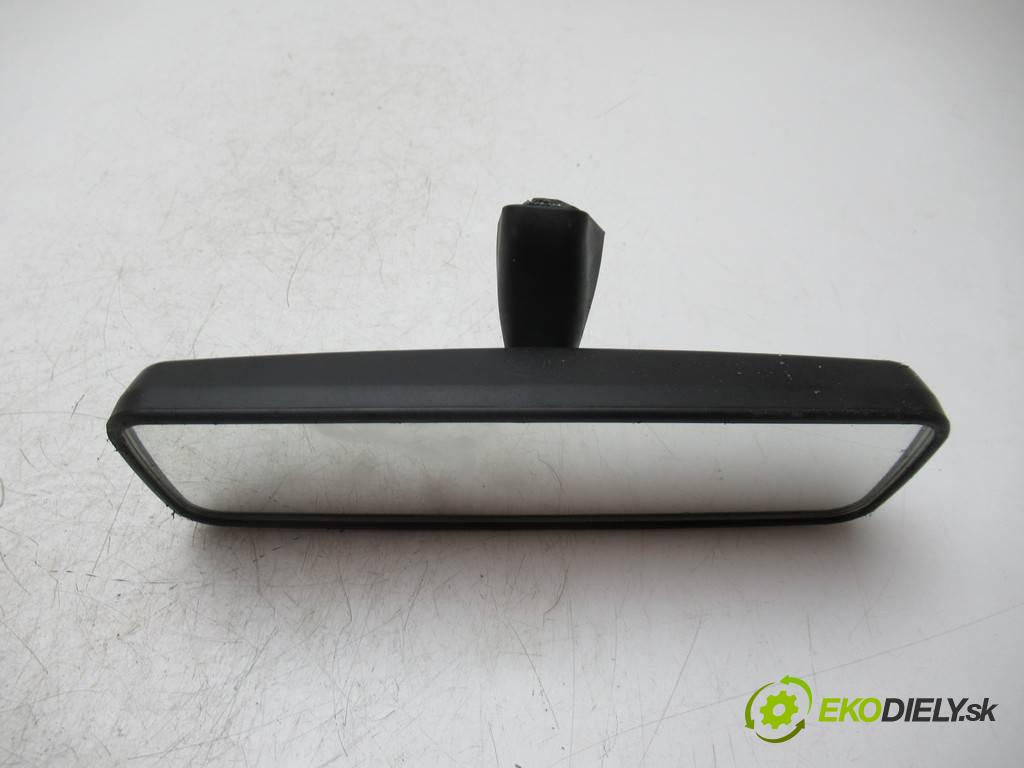 Fiat Punto Evo    HATCHBACK 5D 1.2B 69KM 2012-2018  zpětné zrcátko vnitřní  (Světla vnitřní)