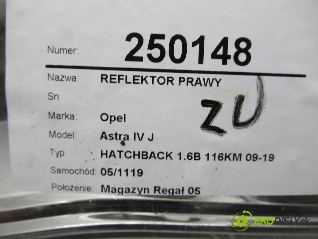 Opel Astra IV J  2010 85 kW HATCHBACK 1.6B 116KM 09-19 1600 světlomet pravý 13253647RH