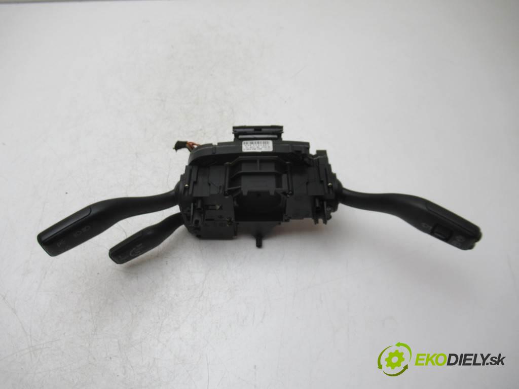 Audi A4 B7  2005 103 kW KOMBI 5D 2.0TDI 140KM 04-08 2000 Prepínač kombinovaný 8E0953549Q (Prepínače, spínače, tlačidlá a ovládače kúrenia)