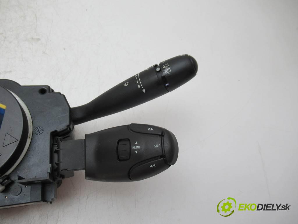 Peugeot 206+  2009 55 kW HATCHBACK 5D 1.4B 75KM 09-12 1400 Prepínač kombinovaný 96663035XT (Prepínače, spínače, tlačidlá a ovládače kúrenia)