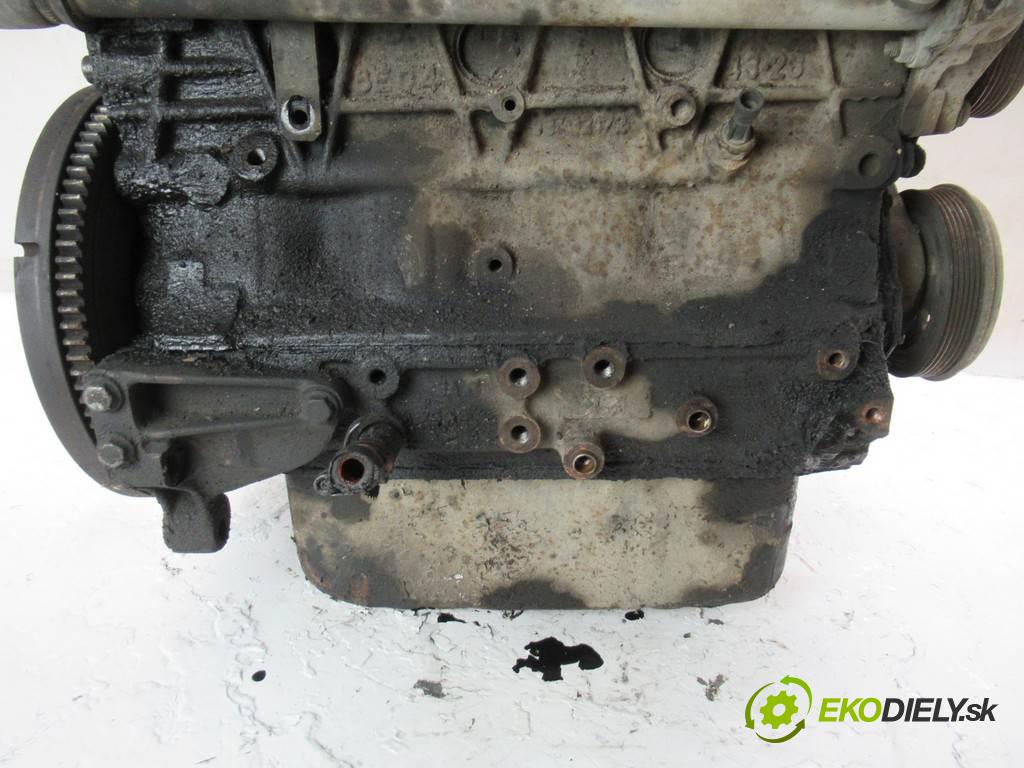 Renault Master II    LIFT 2.5 DCI 115KM 03-10  motor G9U (Motory (kompletní))