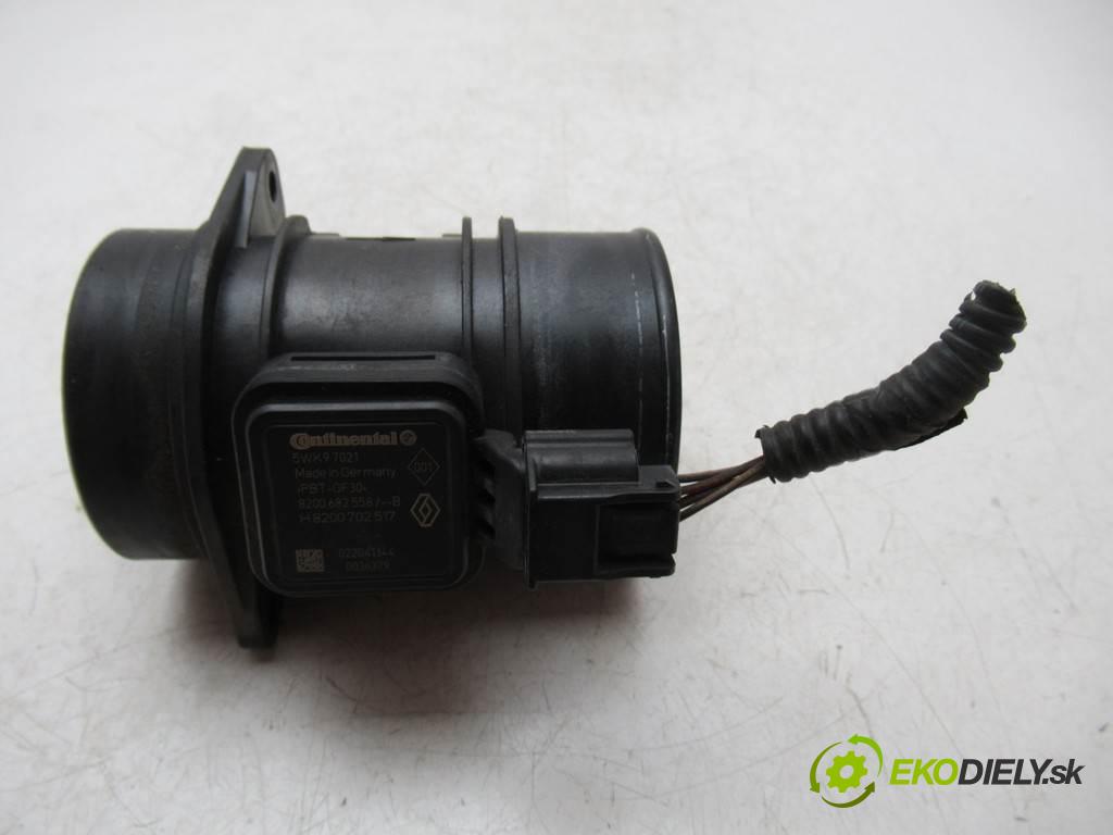 Renault Scenic III  2011 96 kW 1.6DCI 130KM 07-15 1500 váha vzduchu 8200682558 (Váhy vzduchu)