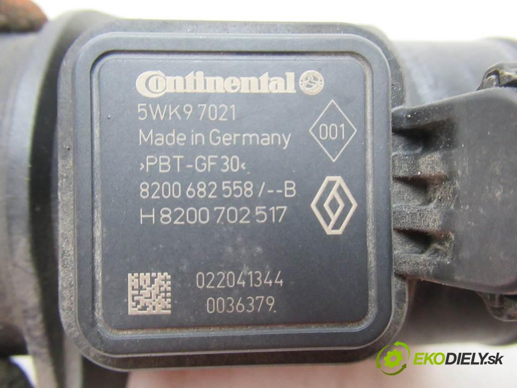 Renault Scenic III  2011 96 kW 1.6DCI 130KM 07-15 1500 váha vzduchu 8200682558 (Váhy vzduchu)