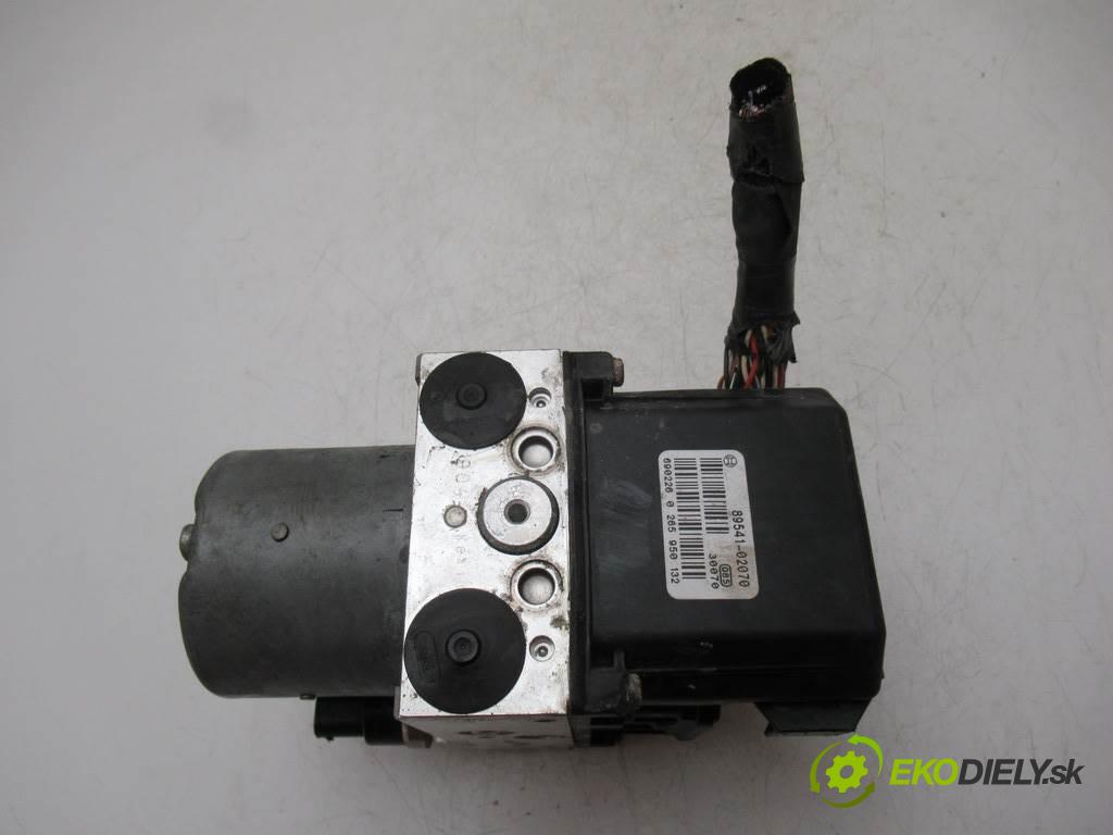 Toyota Corolla E12  2006 81kw HATCHBACK 5D 1.6B 110KM 02-07 1600 Pumpa ABS 44540-02030 (Pumpy ABS)