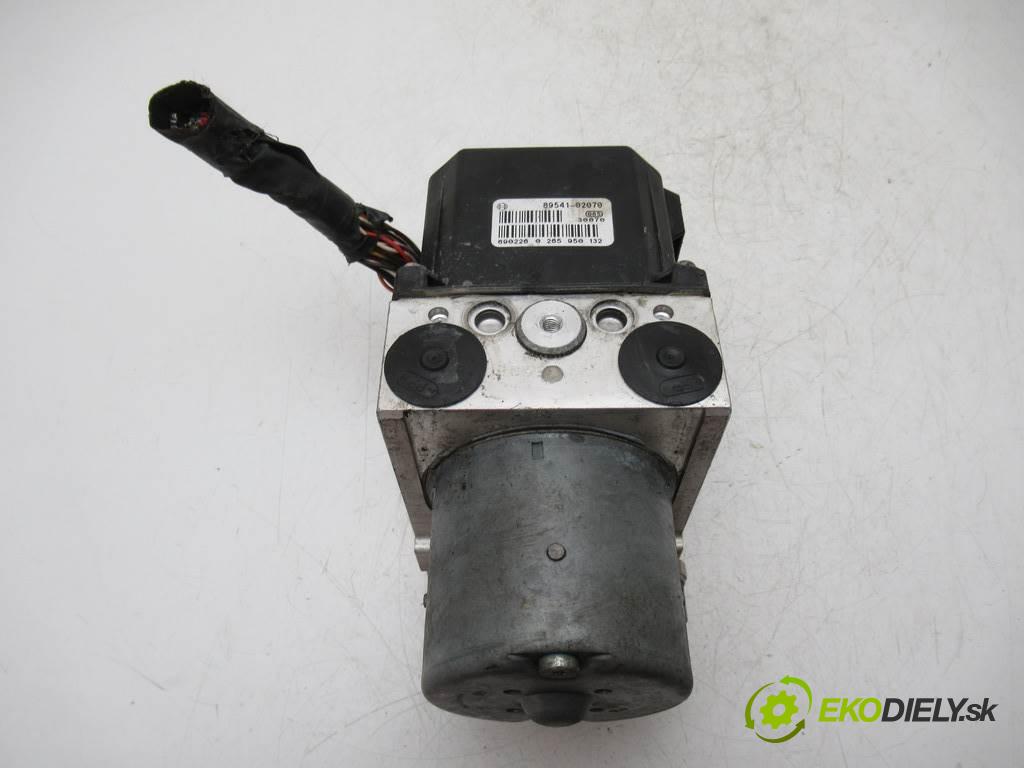 Toyota Corolla E12  2006 81kw HATCHBACK 5D 1.6B 110KM 02-07 1600 Pumpa ABS 44540-02030 (Pumpy ABS)
