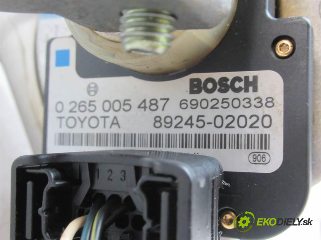 Toyota Corolla E12  2006 81kw HATCHBACK 5D 1.6B 110KM 02-07 1600 Pumpa servočerpadlo 89245-02020 45200-02241 (Servočerpadlá, pumpy riadenia)