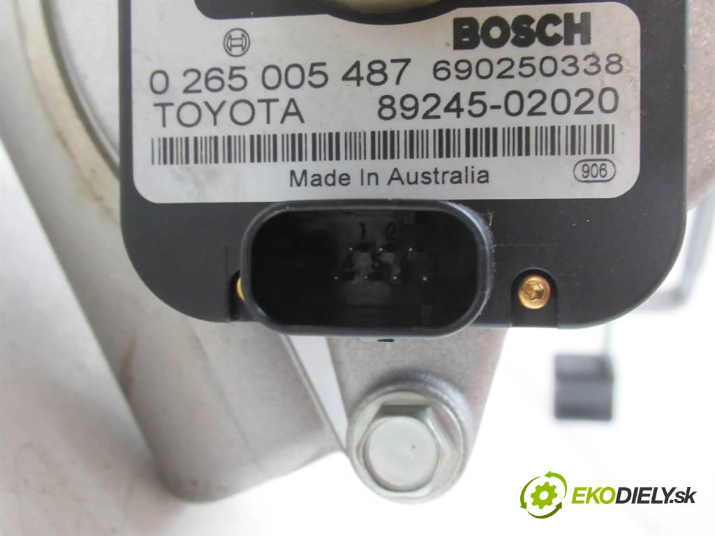 Toyota Corolla E12  2006 81kw HATCHBACK 5D 1.6B 110KM 02-07 1600 Pumpa servočerpadlo 89245-02020 45200-02241 (Servočerpadlá, pumpy riadenia)