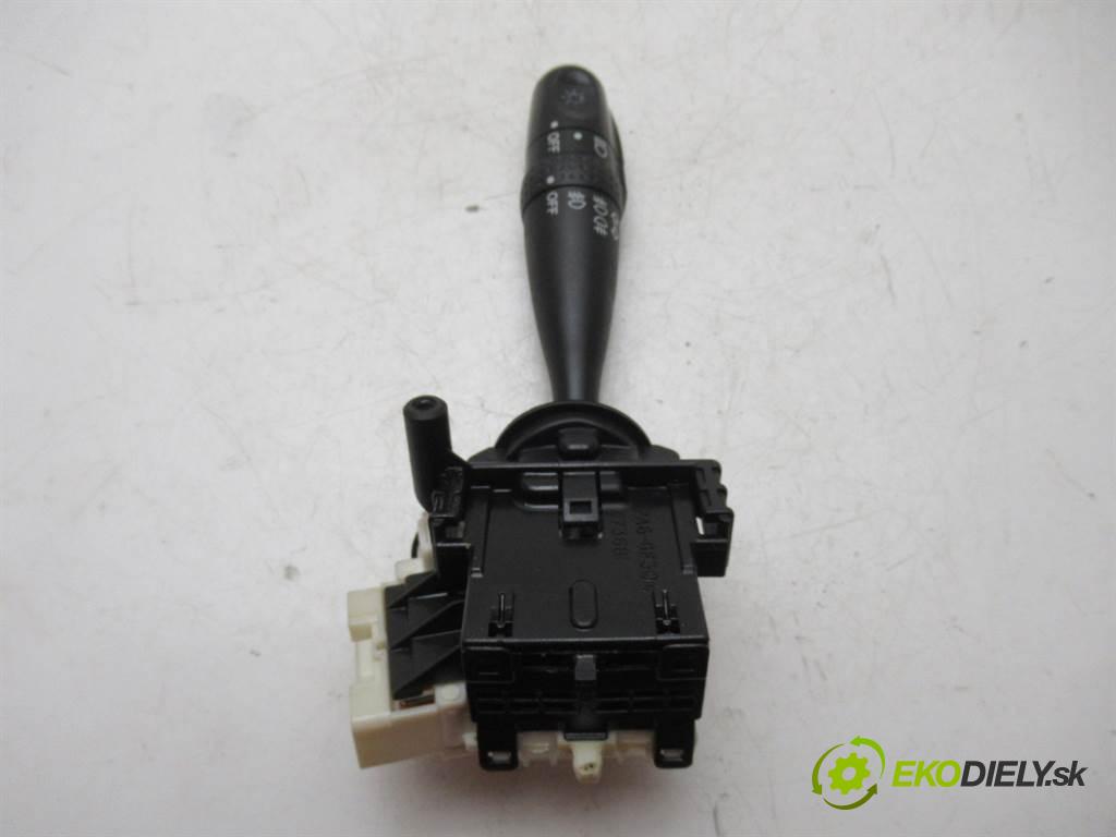 Toyota Corolla E12  2006 81kw HATCHBACK 5D 1.6B 110KM 02-07 1600 Prepínač smeroviek  (Prepínače, spínače, tlačidlá a ovládače kúrenia)