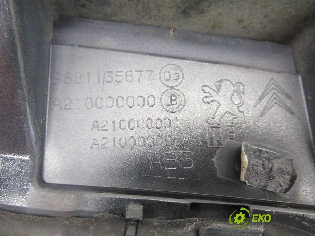 Citroen C5 III    KOMBI 5D 2.0HDI 163KM 08-17  Spoiler krídlo dverí 9681135677