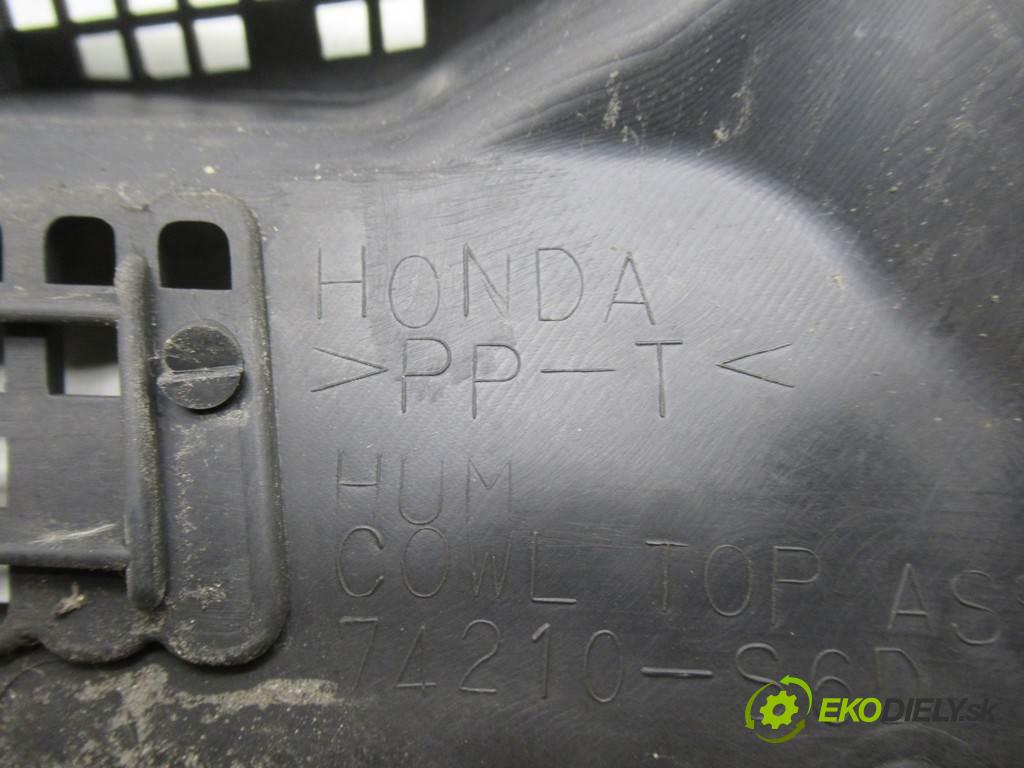 Honda Civic VII  2001 66 kW HATCHBACK 5D 1.4B 90KM 00-06 1400 Torpédo, plast pod čelné okno  (Torpéda)