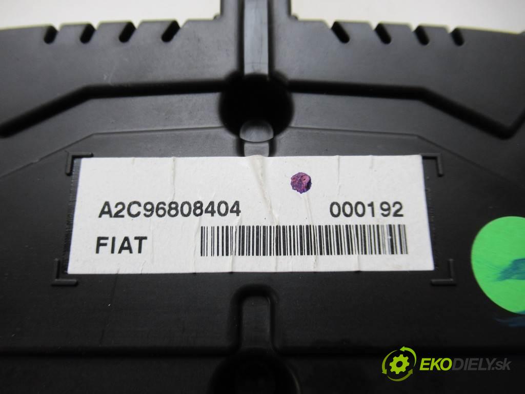 Fiat Tipo II  2016 70 kW SEDAN 4D 1.4B 95KM 15- 1400 prístrojovka 00520570480 A2C96808404 (Přístrojové desky, displeje)