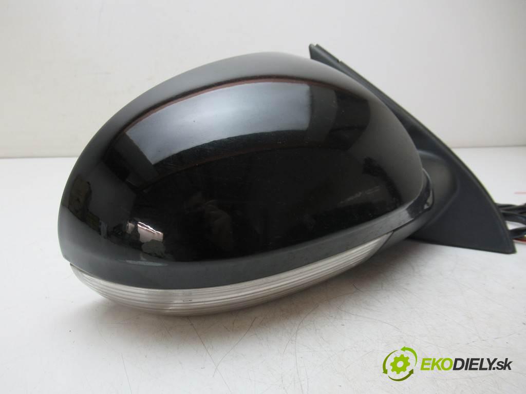 Volkswagen Passat B6  2005 103 kW KOMBI 5D 2.0TDI 140KM 05-10 2000 Spätné zrkadlo pravé  (Ostatné)