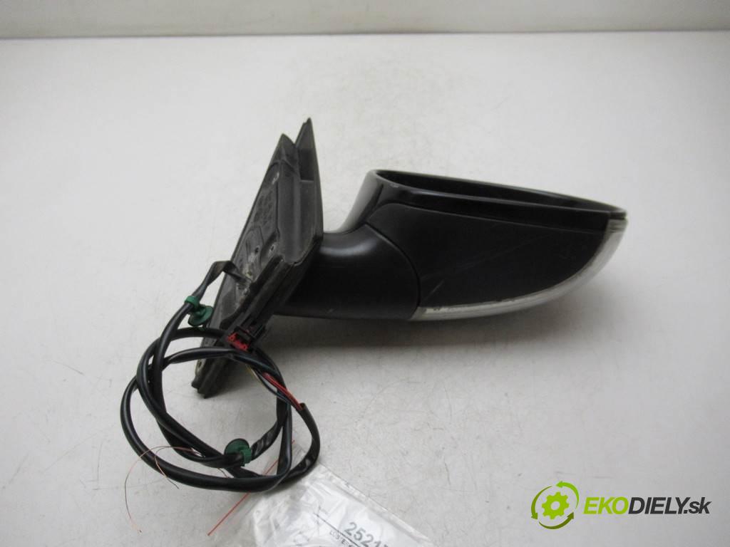 Volkswagen Passat B6  2005 103 kW KOMBI 5D 2.0TDI 140KM 05-10 2000 Spätné zrkadlo pravé  (Ostatné)