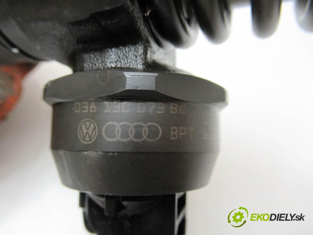 Volkswagen Passat B6  2005 103 kW KOMBI 5D 2.0TDI 140KM 05-10 2000 vstrekovače 038130073BQ (Vstrekovače)